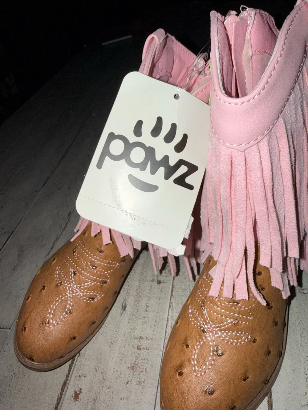 PAWZ playful fringe